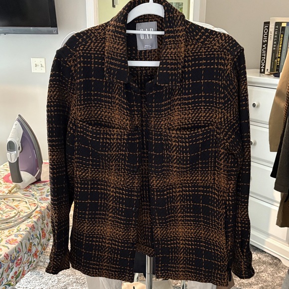 GAP Black and Brown Plaid Overshirt - Picture 1 of 4